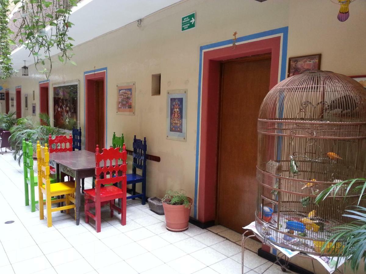 Hotel Janeiro Guadalajara Exterior photo